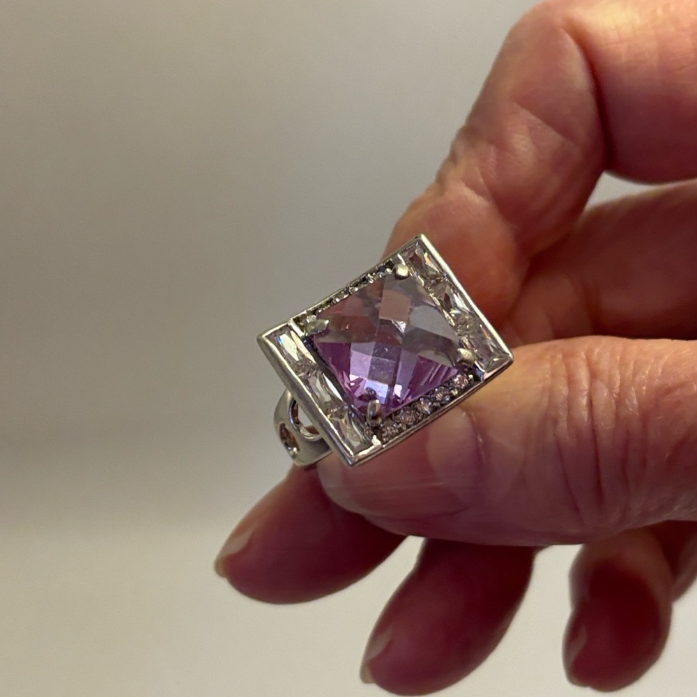 🟥Brand New SS Ring With CZ Purple & Clear